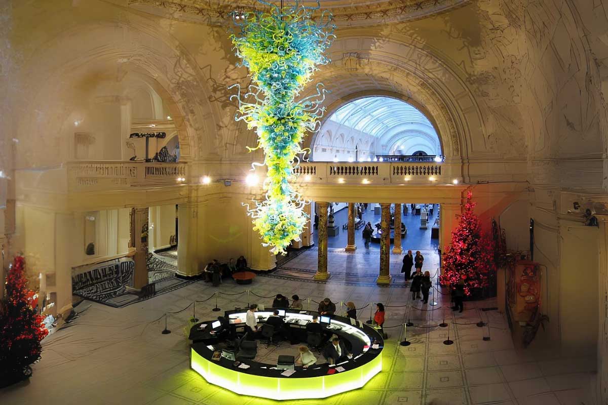 خاص‌ترین لوستر دنیا؛ V&A Museum، لندن