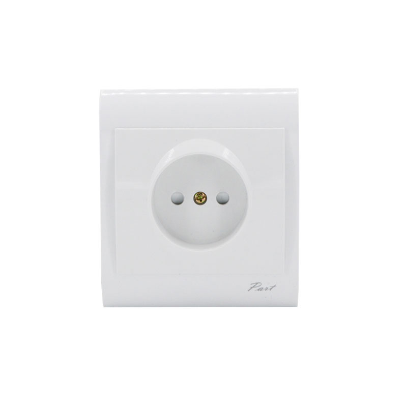 پریز بدون ارت پارت الکتریک مدل مهتاب 7803 با مغزی سرامیکی