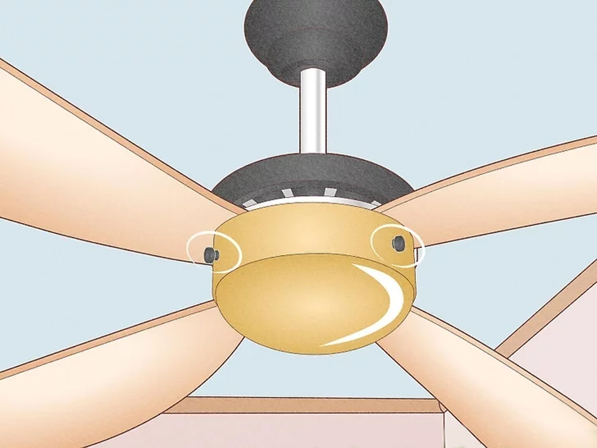 تعویض لامپ پنکه سقفی