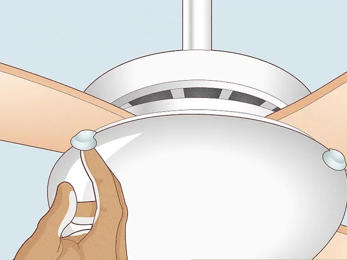 تعویض لامپ پنکه سقفی