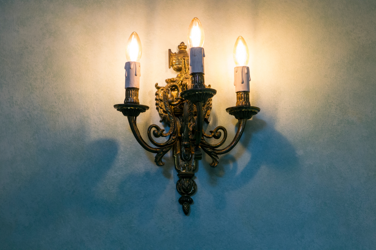 لوستر کلاسیک دیواری