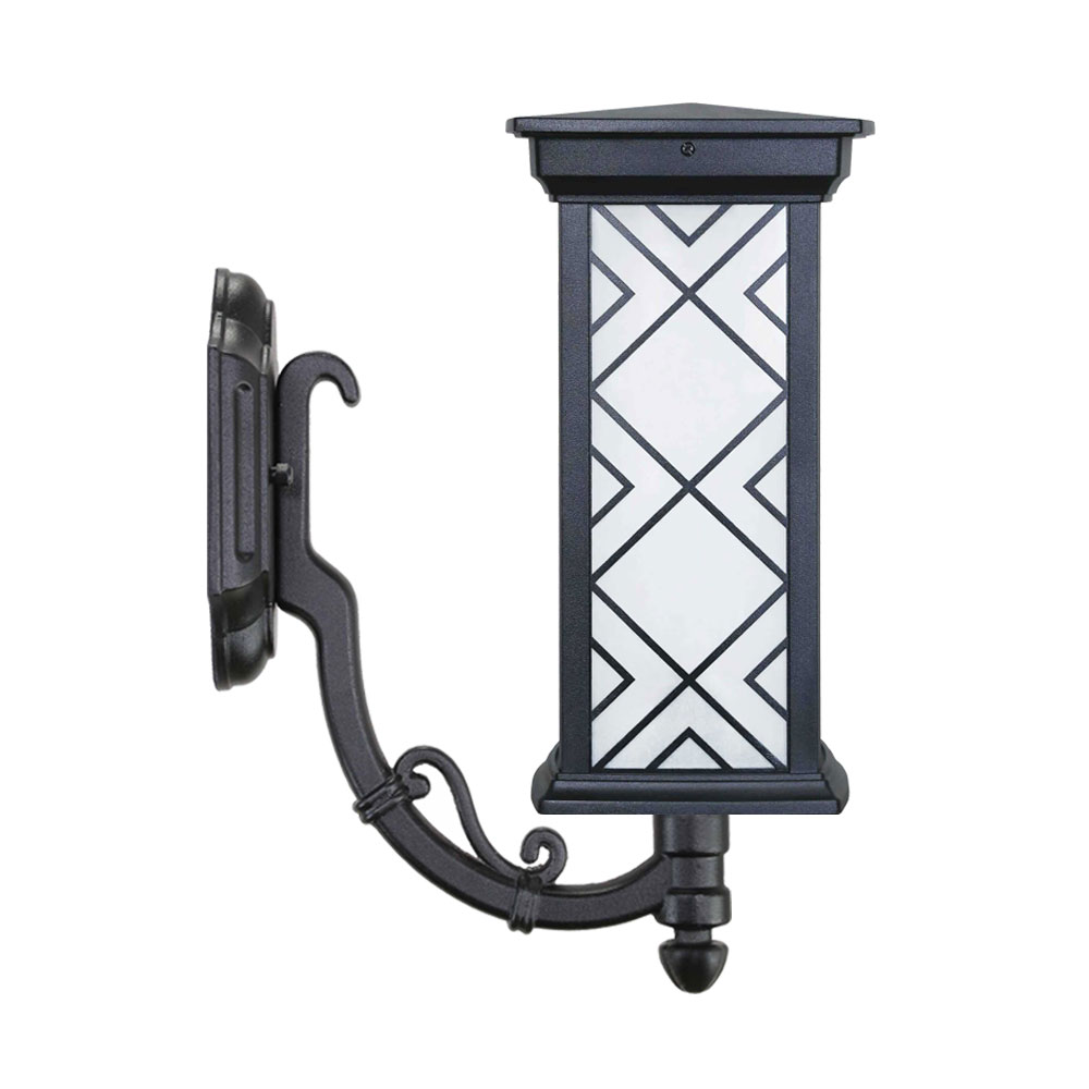 چراغ دیواری حیاطی و پارکی بیتانور مدل درتا بلند طرح دار کد 480122BT