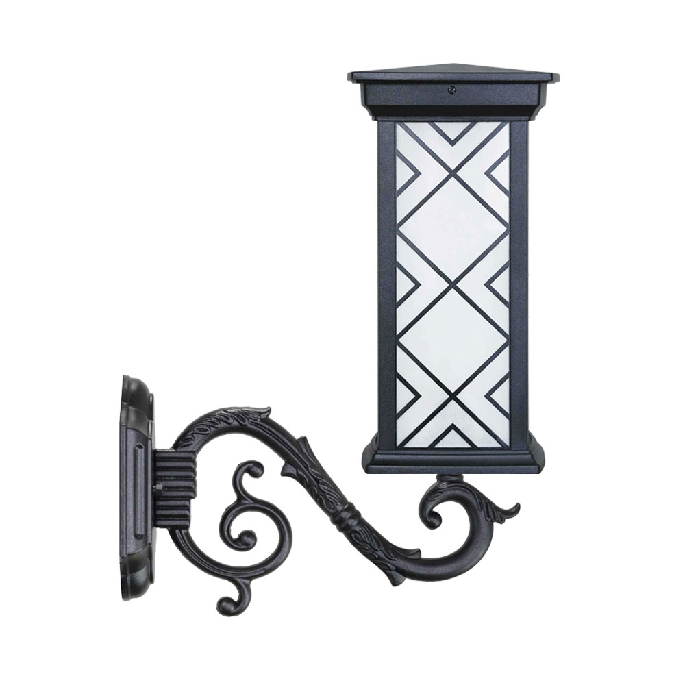 چراغ دیواری حیاطی و پارکی بیتانور مدل درتا بلند طرح دار کد 480222BT