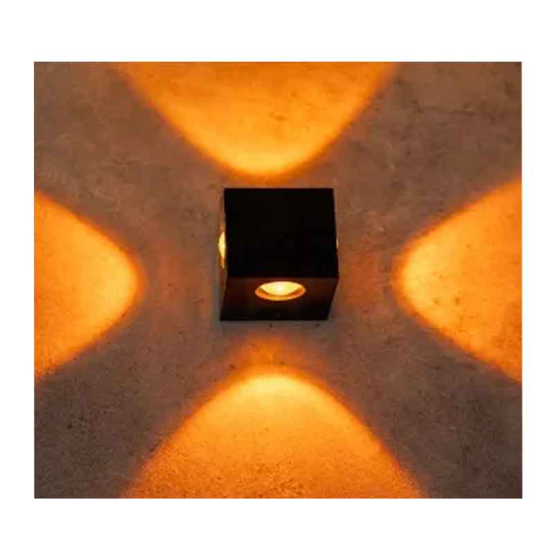 چراغ دکوراتیو چهار طرفه 4 وات مکعب زمرد نور مدل ZNE.W.116-4