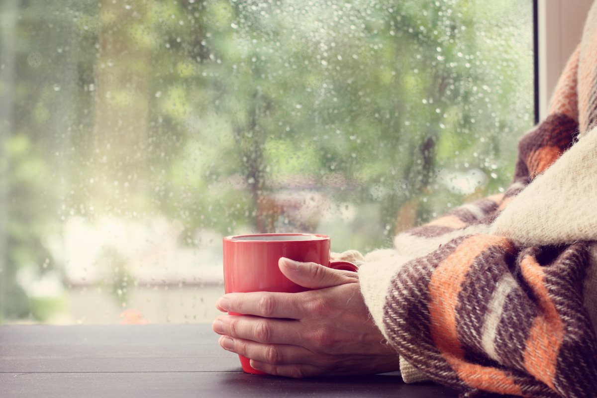 روش‌‌های گرم کردن خانه در صورت قطع گاز - نوشیدنی گرم بنوشید