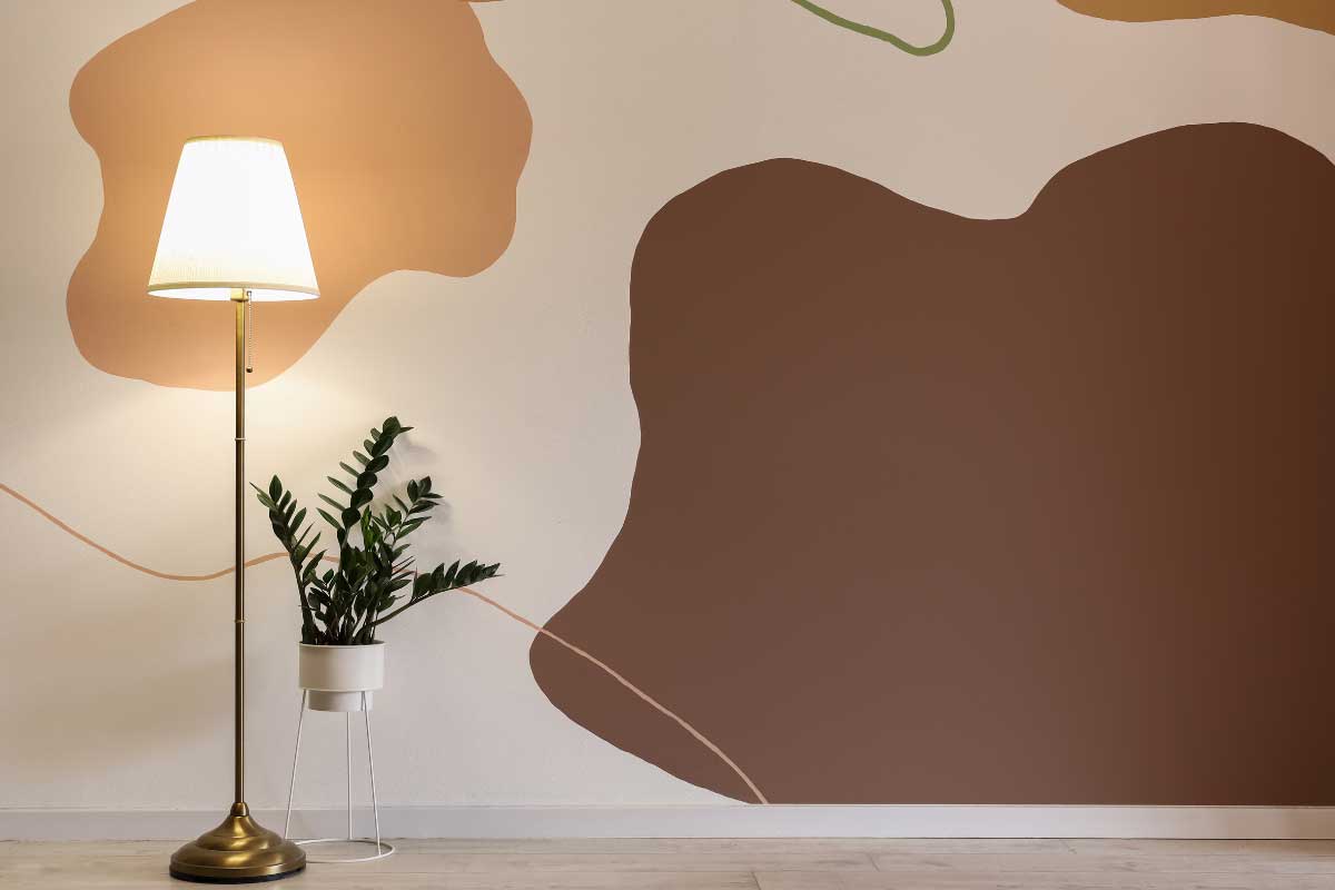 چراغ‌های ایستاده و آباژور تجهیزات مناسب برای نورپردازی تاکیدی