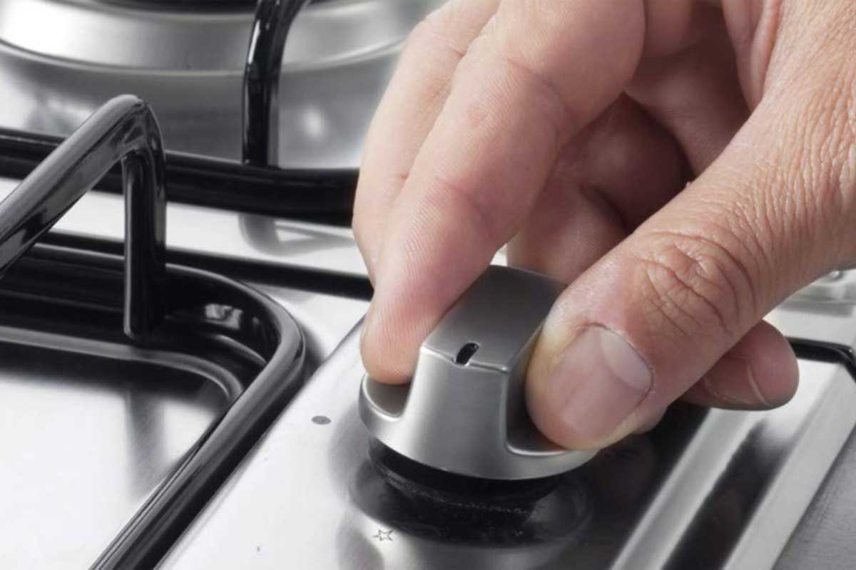 عدم استفاده از اجاق گاز برای خنک نگه داشتن خانه بدون برق