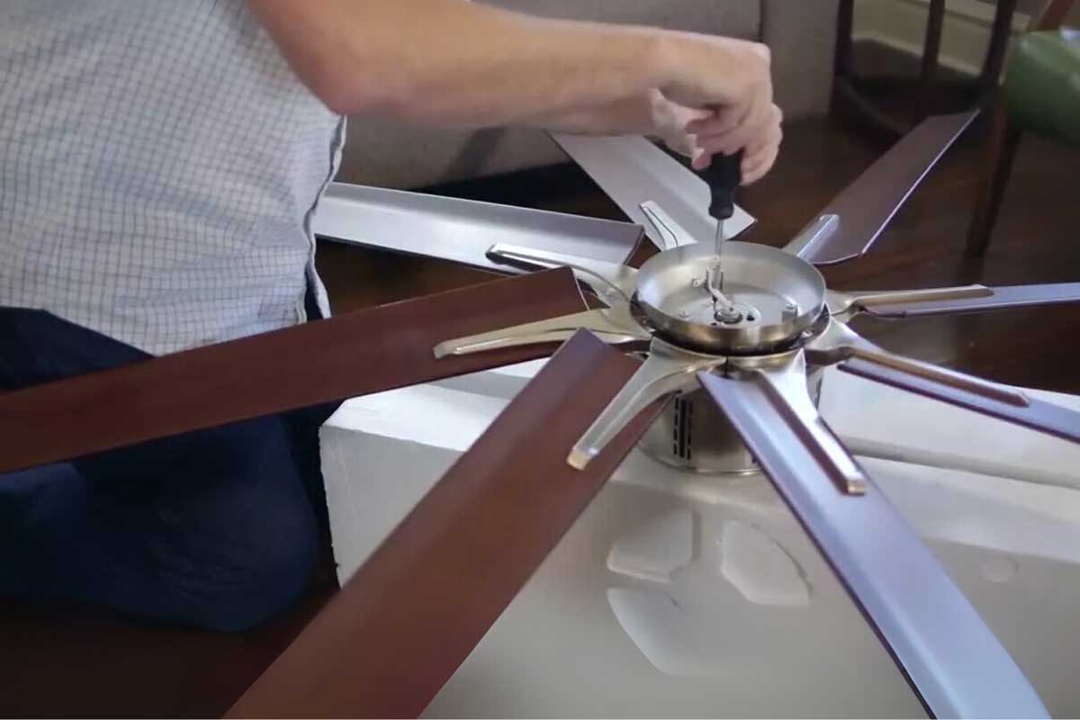 علت داغ شدن پنکه سقفی چیست؟