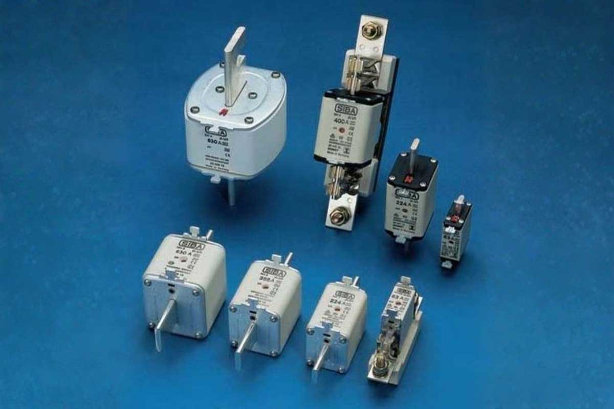فیوز کاردی NH یا HRC؛ معرفی انواع فیوز در تابلو برق