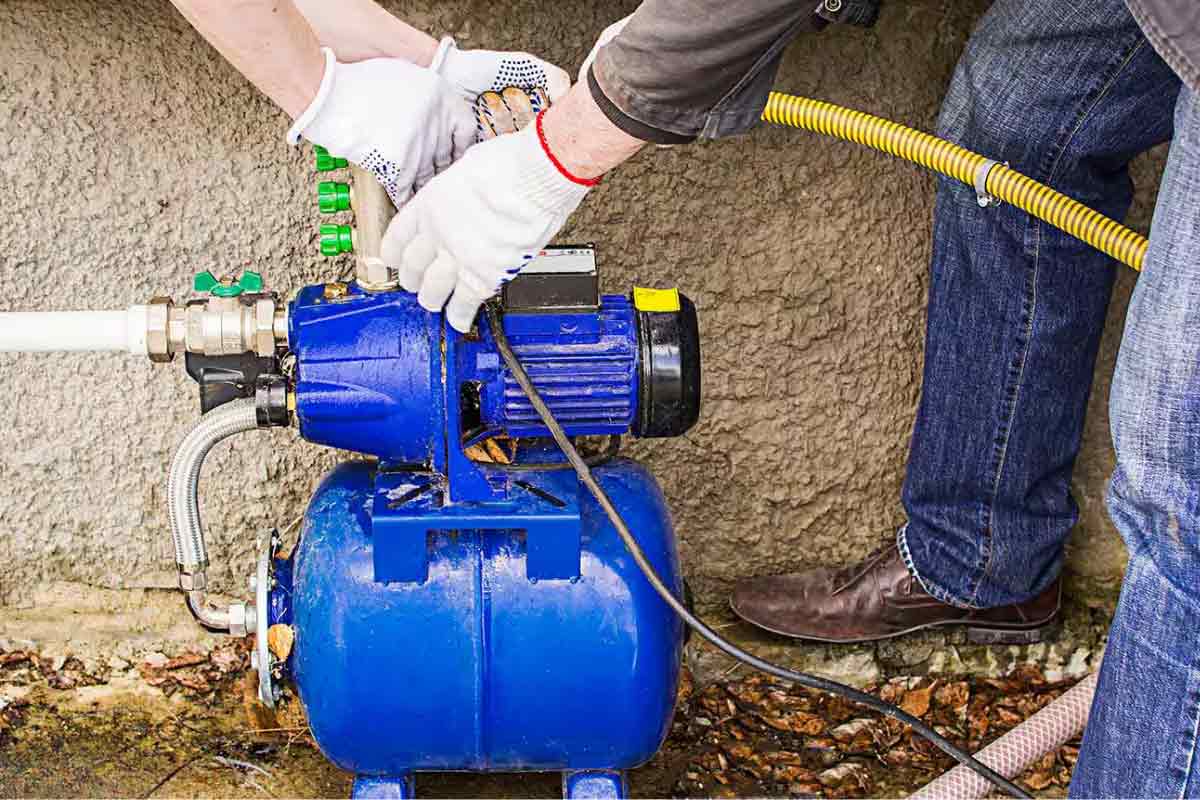 کار بوستر پمپ چیست؟ بوستر پمپ چگونه عمل میکند؟